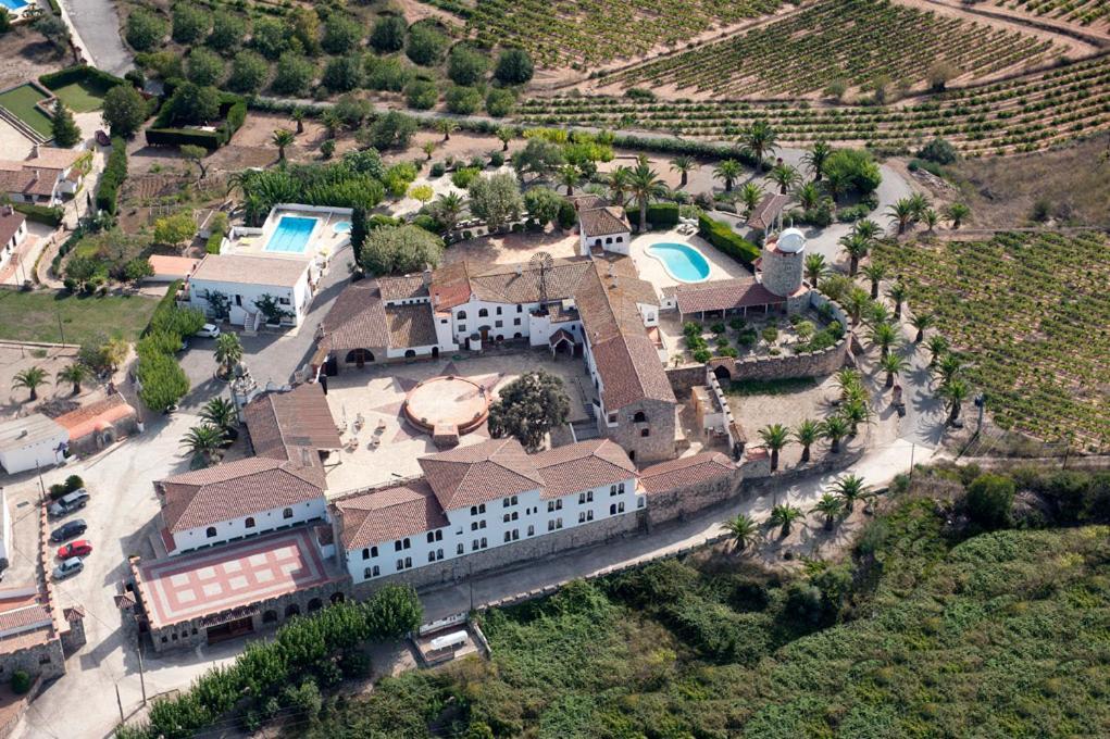 Mas Boronat Resort Salomo ภายนอก รูปภาพ